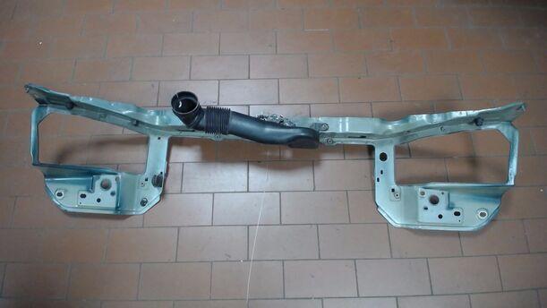 Foto: SCHLOSSTRÄGER eines Peugeot 106 Style