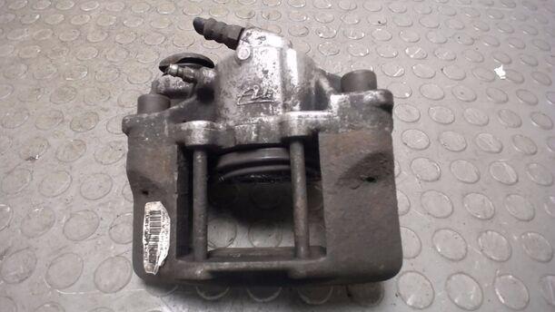 Foto: BREMSSATTEL VORNE LINKS eines Peugeot 106 Style