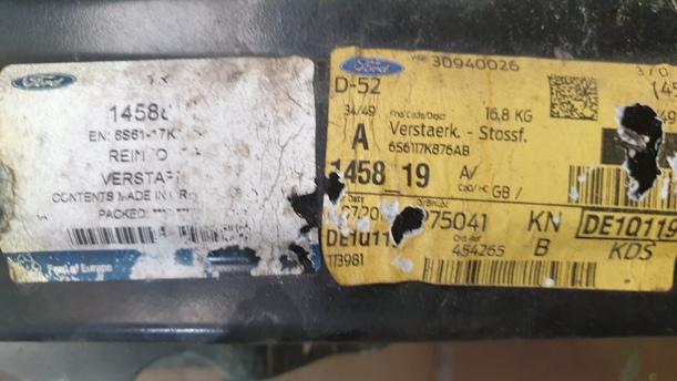 Foto: VERSTÄRKUNG VORNE eines Ford Fiesta 1.4 Style