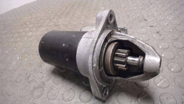 Foto: ANLASSER / STARTER BOSCH eines Ford Fiesta 1.4 Style