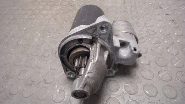 Foto: ANLASSER / STARTER BOSCH eines Ford Fiesta 1.4 Style