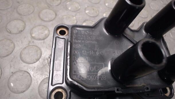 Foto: ZÜNDSPULE ( BOSCH ) eines Ford Fiesta 1.4 Style