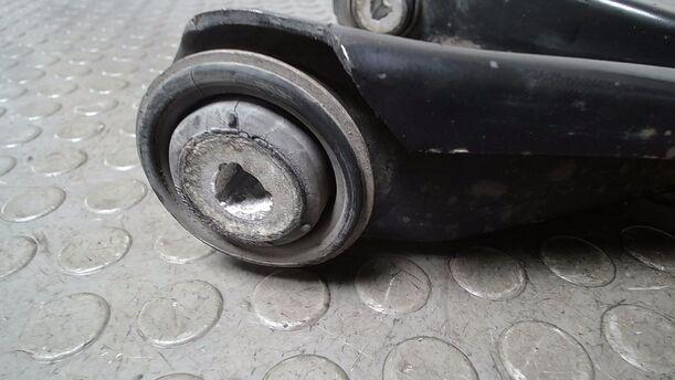 Foto: QUERLENKER VORN LINKS eines Renault Twingo 1.2 L