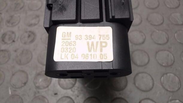 Foto: LICHTSCHALTER eines Opel Meriva 1.6 L