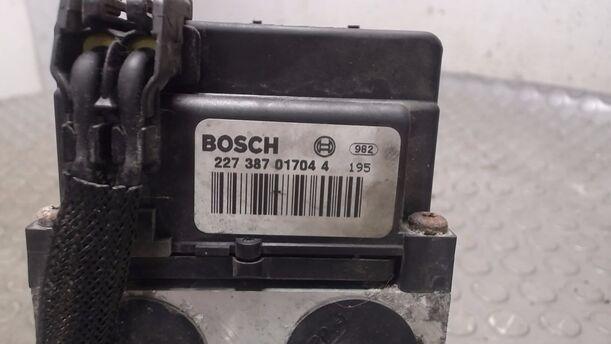 Foto: HAUPTBREMSAGGREGAT ABS eines Opel Meriva 1.6 L