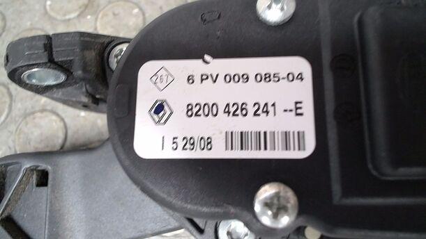 Foto: GASPEDAL eines Renault Twingo 1.2 L