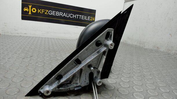 Foto: AUSSENSPIEGEL RECHTS MECHANISCH VERSTELLBAR eines Skoda Fabia 1.2 HTP Combi L