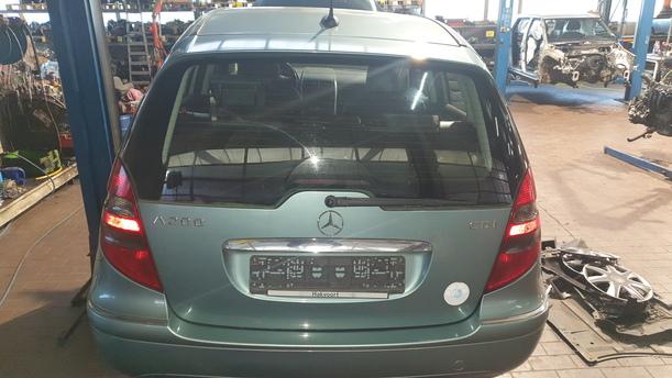Foto: HECKKLAPPE/ HECKDECKEL eines Mercedes-Benz A 200 CDI L