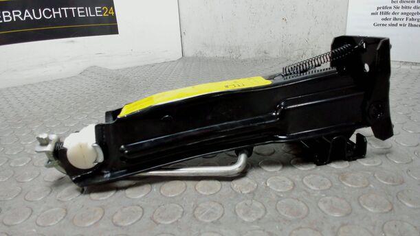 Foto: WAGENHEBER eines Skoda Fabia 1.2 HTP Combi L