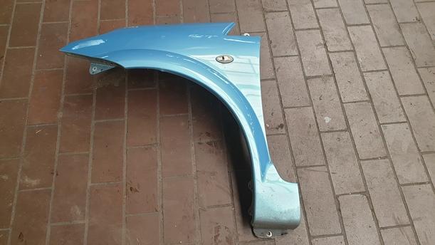 Foto: KOTFLÜGEL LINKS eines Citroen C3 Pluriel 1.4 L