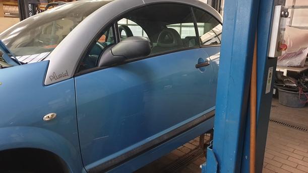 Foto: TÜR VORNE LINKS ( PLURIEL ) eines Citroen C3 Pluriel 1.4 L