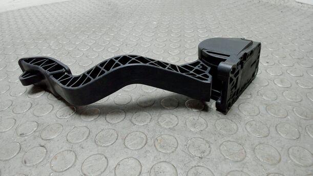Foto: GASPEDAL ( BENZING / SCHALTGETRIEBE ) eines Citroen C3 Pluriel 1.4 L