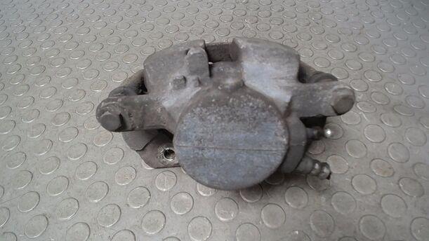 Foto: BREMSSATTEL VORN LINKS ( TRW ) eines Mercedes-Benz A 200 CDI L