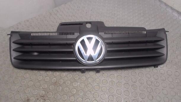 Foto: KÜHLERGRILL eines VW Polo 1.4 TDI L