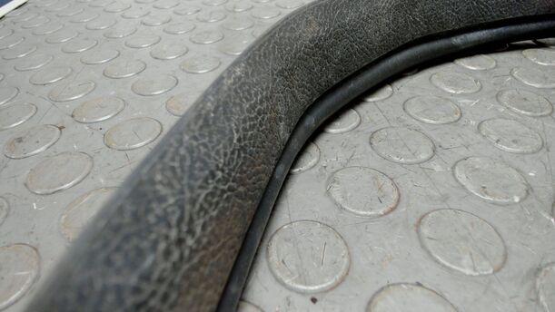 Foto: TÜRDICHTUNG VORNE RECHTS eines Citroen C3 Pluriel 1.4 L