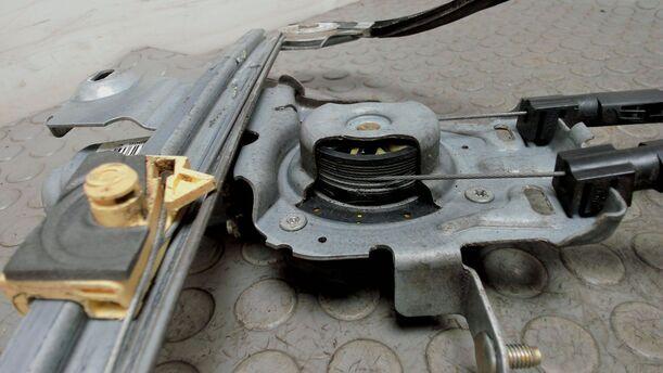 Foto: FENSTERHEBER VORNE RECHTS ( PLURIEL ) eines Citroen C3 Pluriel 1.4 L