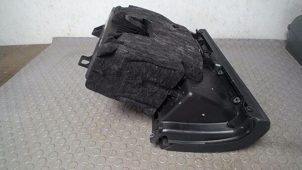 Foto: HANDSCHUHFACH eines Mercedes-Benz A 200 CDI L