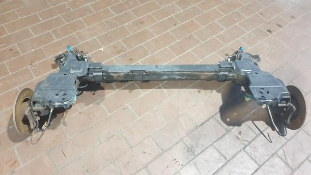 Foto: HINTERACHSE eines Citroen C3 Picasso VTi 120 L