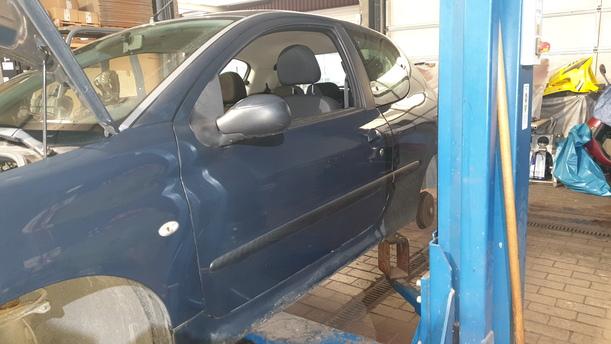 Foto: TÜR VORNE LINKS ( 206+ / 2/3 TÜRER ) eines Peugeot 206+ 60 L
