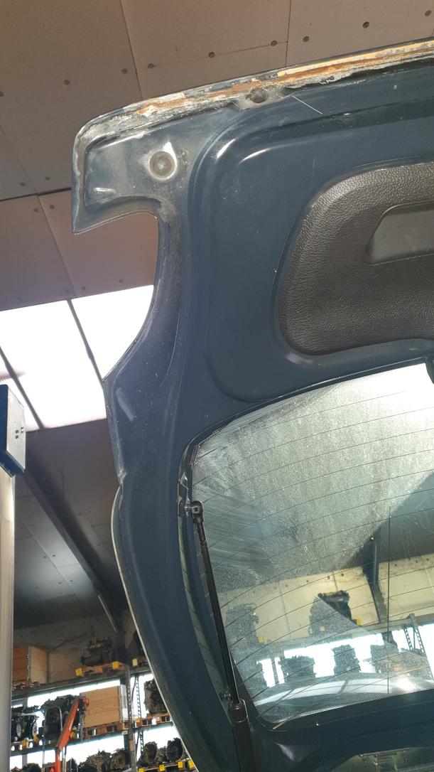 Foto: HECKKLAPPE / HECKDECKEL eines Peugeot 206+ 60 L