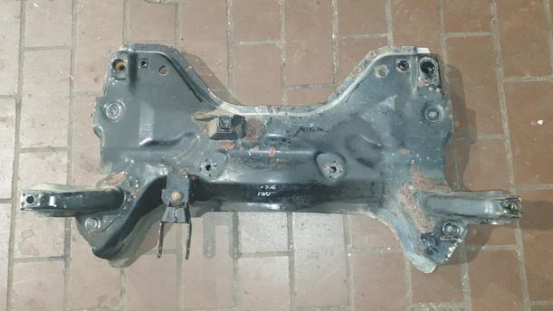 Foto: VORDERACHSTRÄGER eines Peugeot 206+ 60 L