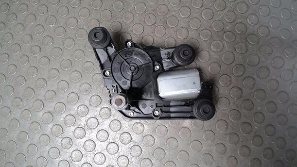 Foto: SCHEIBENWISCHERMOTOR HINTEN ( PICASSO ) eines Citroen C3 Picasso VTi 120 L