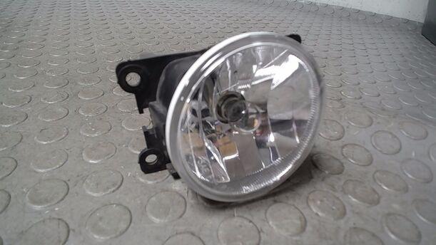 Foto: NEBELSCHEINWERFER LINKS eines Citroen C3 Picasso VTi 120 L