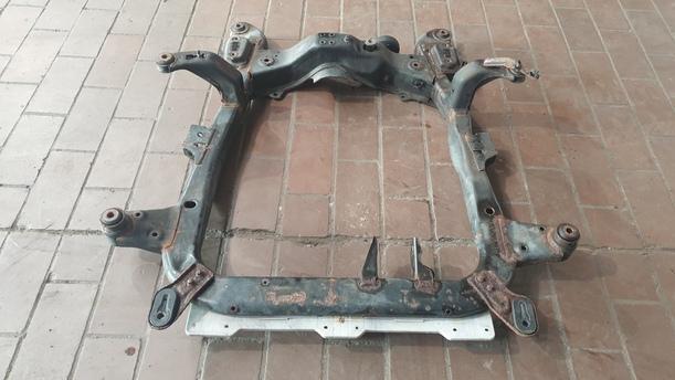 Foto: VORDERACHSE eines Opel Zafira 1.9 CDTI GL