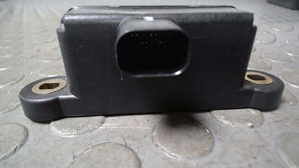 Foto: DREHRATENSENSOR eines Citroen C3 Picasso VTi 120 GL