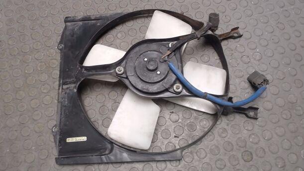 Foto: ELEKTROLÜFTER eines Nissan Micra LX