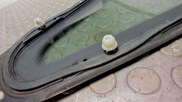 Foto: DREIECKSFENSTER / SEITENSCHEIBE VORNE LINKS eines Opel Zafira 1.9 CDTI LX