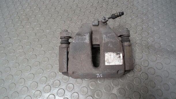 Foto: BREMSSATTEL VORN LINKS ( BOSCH ) eines Citroen C3 Picasso VTi 120 Style