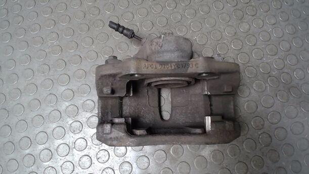 Foto: BREMSSATTEL VORN LINKS ( BOSCH ) eines Citroen C3 Picasso VTi 120 Style