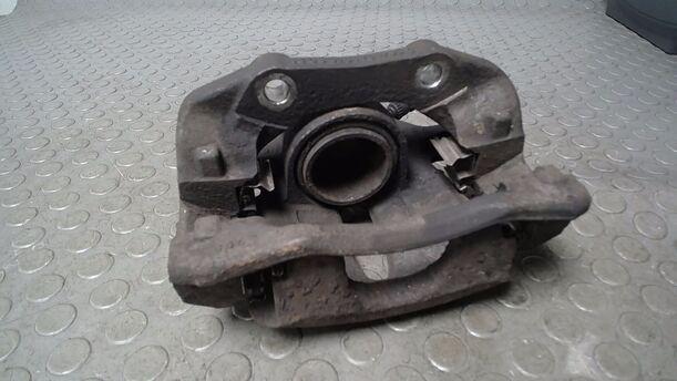 Foto: BREMSSATTEL VORN RECHTS ( BOSCH ) eines Citroen C3 Picasso VTi 120 Style