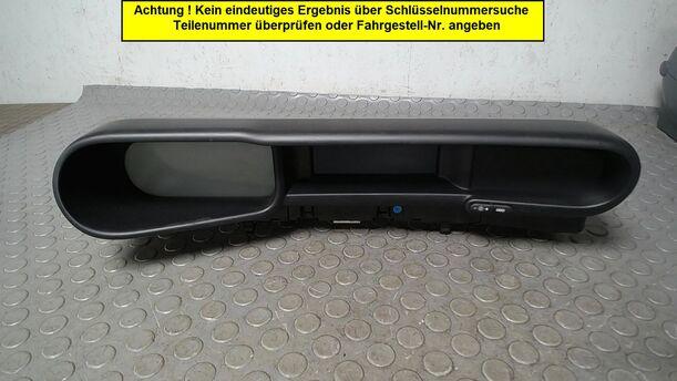 Foto: TACHOEINHEIT/ KOMBIINSTRUMENT eines Citroen C3 Picasso VTi 120 Style