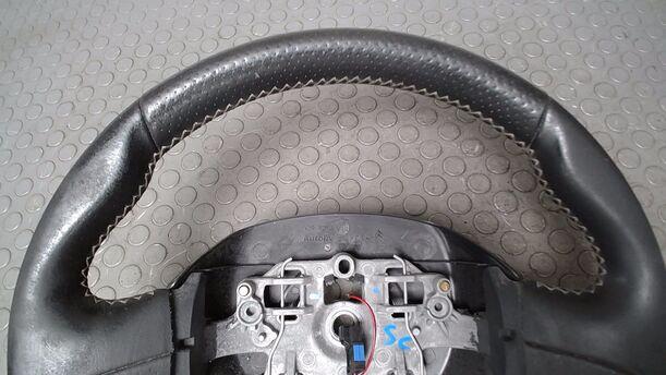 Foto: LEDERLENKRAD ( OHNE AIRBAG ) eines Citroen C3 Picasso VTi 120 Style