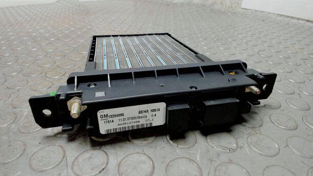 Foto: ELEKTRISCHE ZUSATZHEIZUNG eines Opel Zafira 1.9 CDTI Style