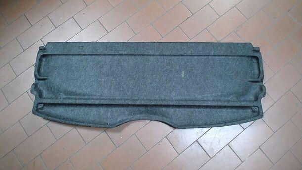 Foto: HUTABLAGE ( 206 PLUS ) eines Peugeot 206+ 60 Style