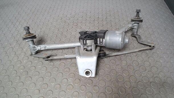 Foto: SCHEIBENWISCHERMOTOR VORN eines Peugeot 206+ 60 Style