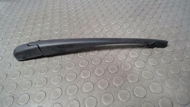 Foto: SCHEIBENWISCHERARM HINTEN eines Peugeot 206+ 60 Style