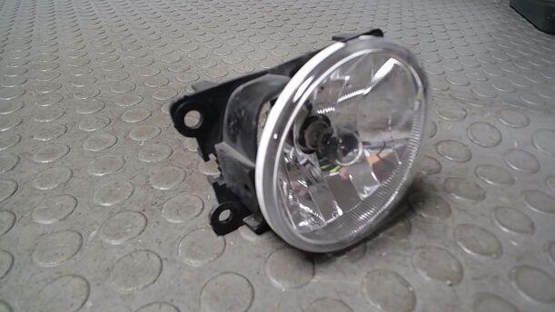 Foto: NEBELSCHEINWERFER LINKS eines Peugeot 206+ 60 LX