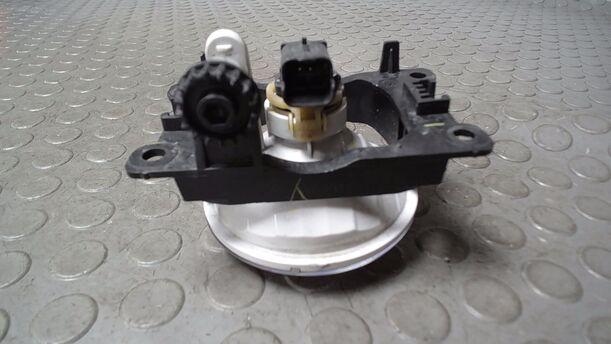Foto: NEBELSCHEINWERFER LINKS eines Peugeot 206+ 60 LX