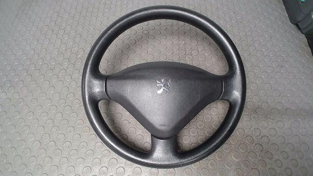 Foto: LENKRAD ( OHNE AIRBAG ) eines Peugeot 206+ 60 LX