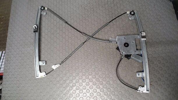 Foto: FENSTERHEBER ELEKTRISCH RECHTS ( 206+/ 2/3 TÜRER ) eines Peugeot 206+ 60 LX