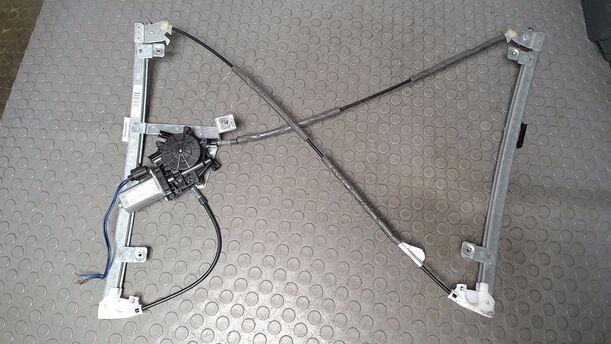 Foto: FENSTERHEBER ELEKTRISCH RECHTS ( 206+/ 2/3 TÜRER ) eines Peugeot 206+ 60 LX