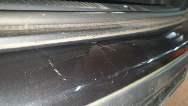 Foto: STOSSFÄNGER/ STOßSTANGE HINTEN eines VW Polo 1.2 LX
