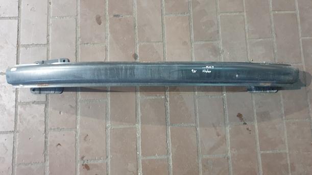 Foto: VERSTÄRKUNG HINTEN eines VW Polo 1.2 LX