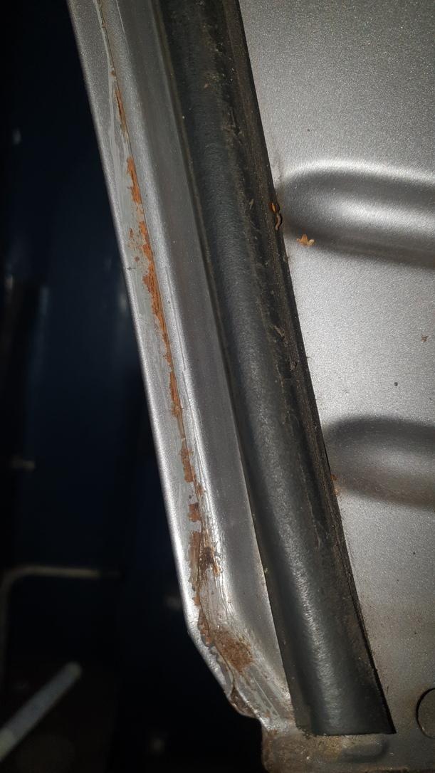 Foto: TÜR HINTEN LINKS ( KURZ ) eines Mercedes-Benz A 140 GLXi