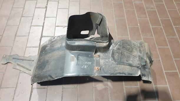 Foto: RADHAUSSCHALE / INNENKOTFLÜGEL RECHTS eines Mercedes-Benz A 140 GLXi