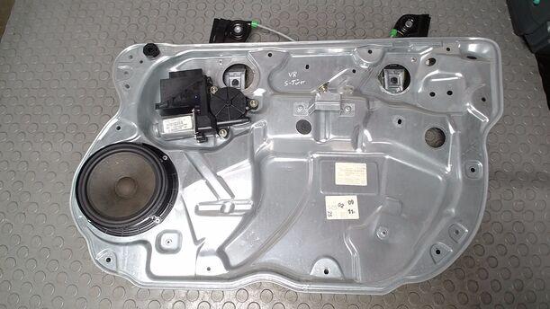 Foto: FENSTERHEBER ELEKTRISCH VORN RECHTS ( 4/5 TÜRER ) eines VW Polo 1.2 GLXi